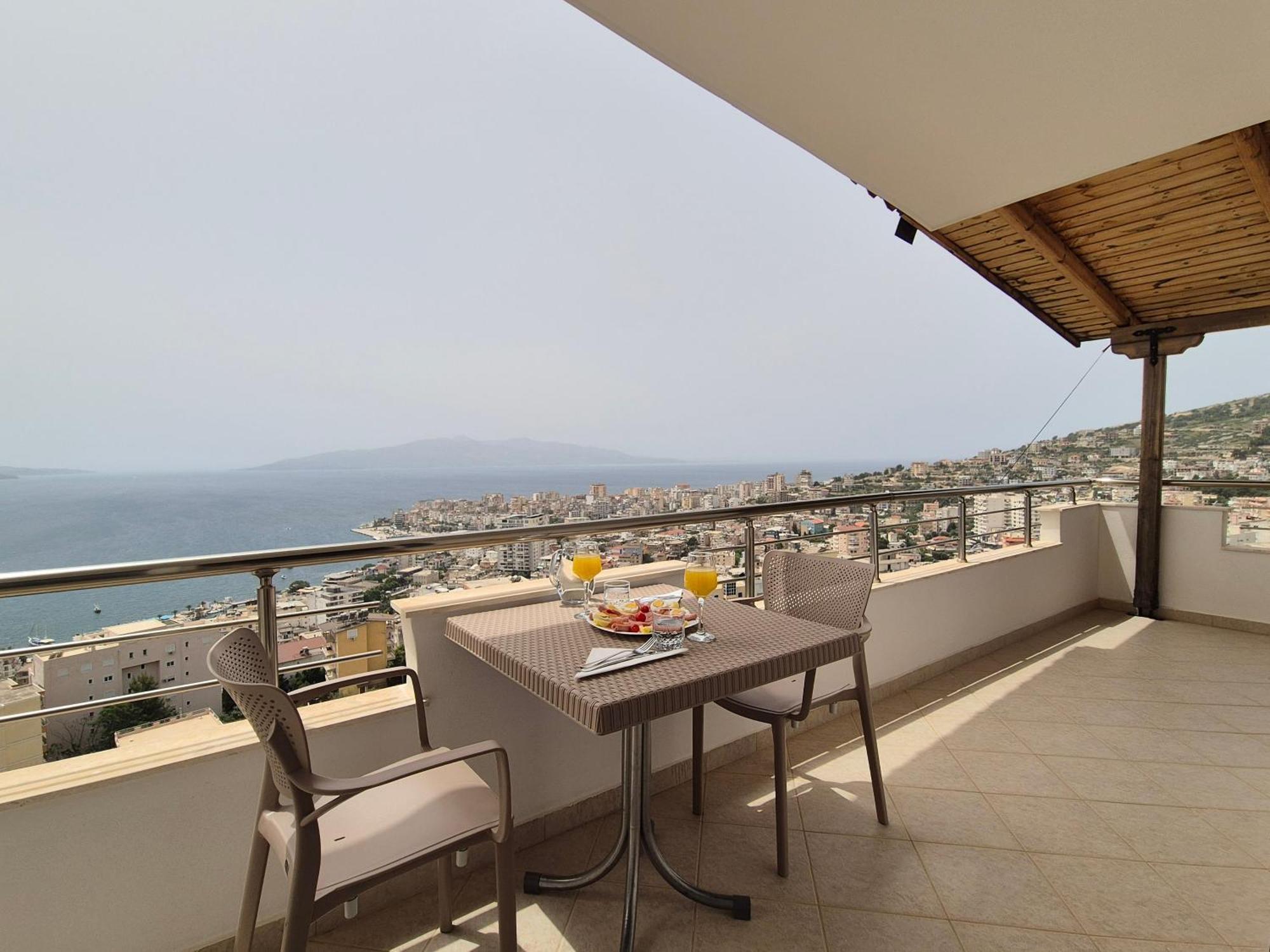Marsal Apartment Sarande
